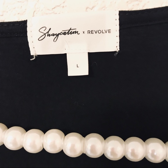 Shaycation x REVOLVE Tie Front Callie Bamboo Tee - Picture 6 of 8